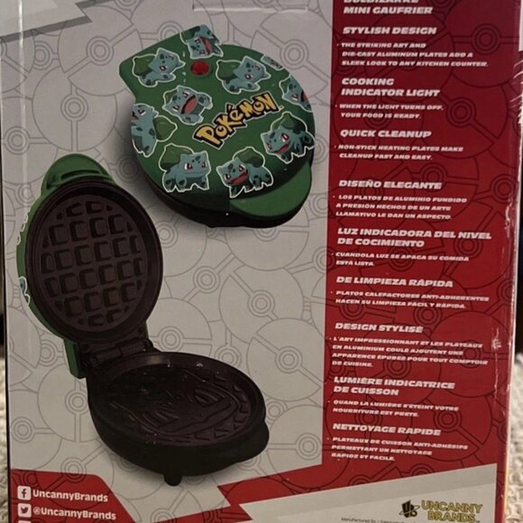 Pokemon Bulbasaur Waffle Maker Uncanny Brands - New In Box - Picture 2 of 2